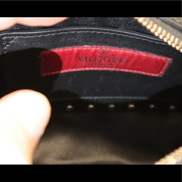 Valentino mini rockstud crossbody camera bag - Picture 9 of 10